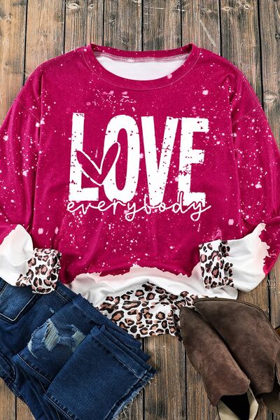 LOVE EVERYBODY Leopard Round Neck Sweatshirt